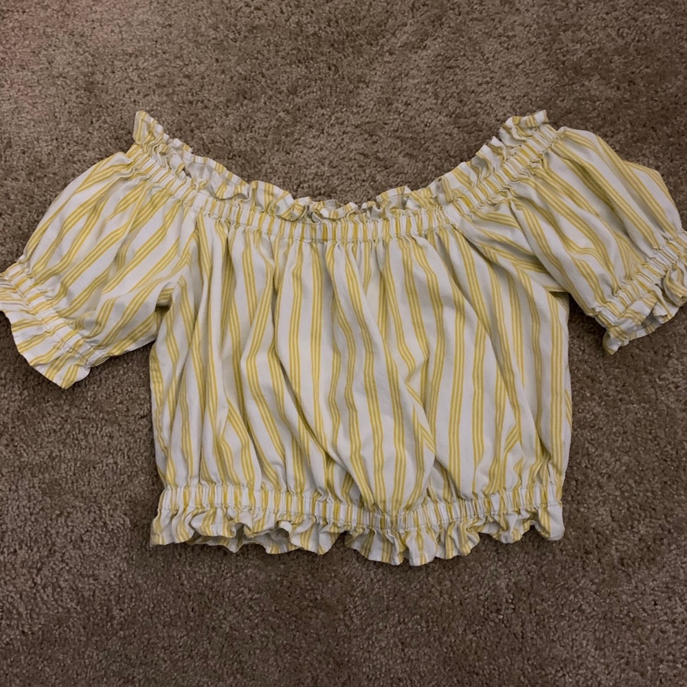 Cute off the shoulder crop top